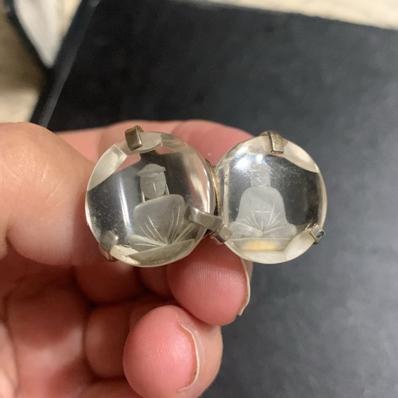 Vintage crystal Buddha Reverse carved gold cufflinks … very classy!! - Picture 2 of 5